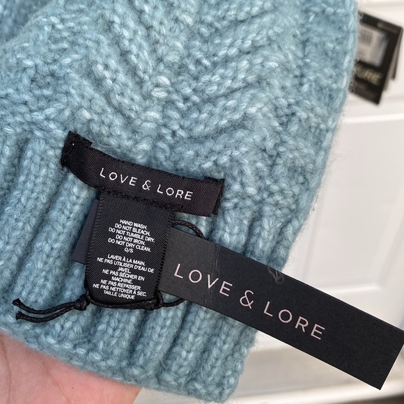 NWT Love & Lore Scarf - Picture 1 of 4